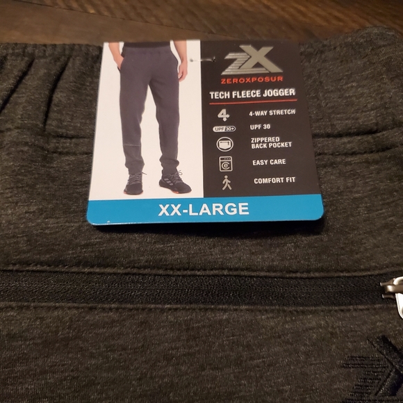 ZeroXposur Tech Fleece Joggers - Picture 4 of 11